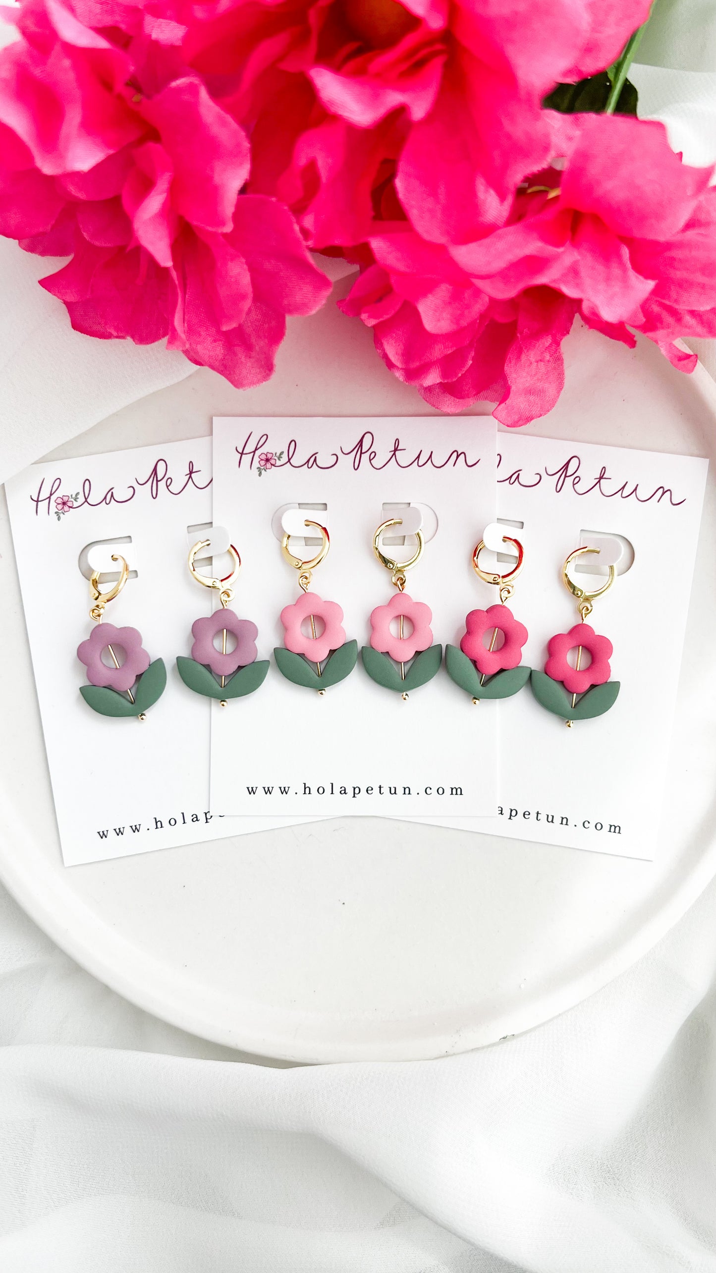 Flower Bead Huggie Earrings