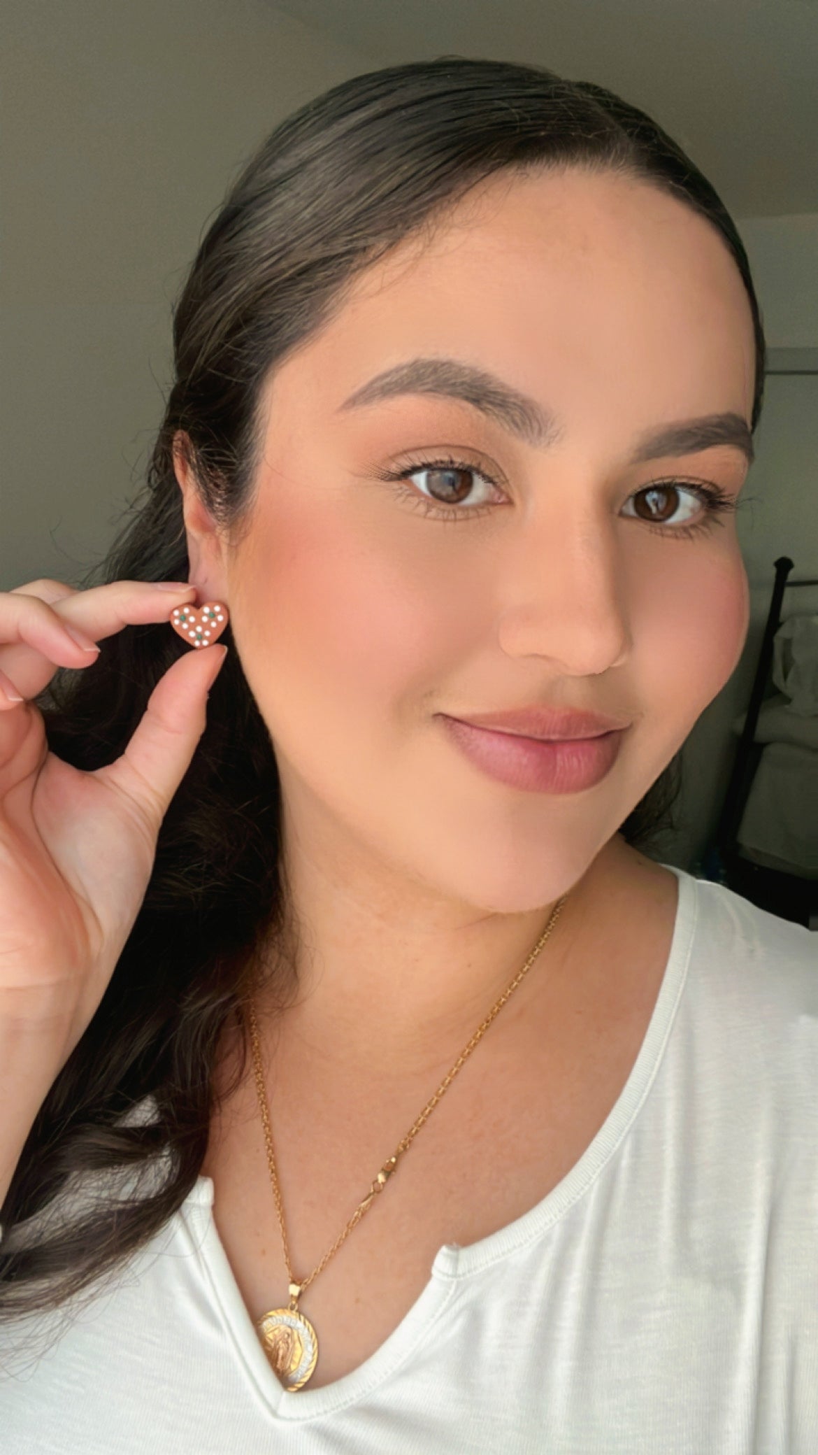 Olla de Barro Heart Studs
