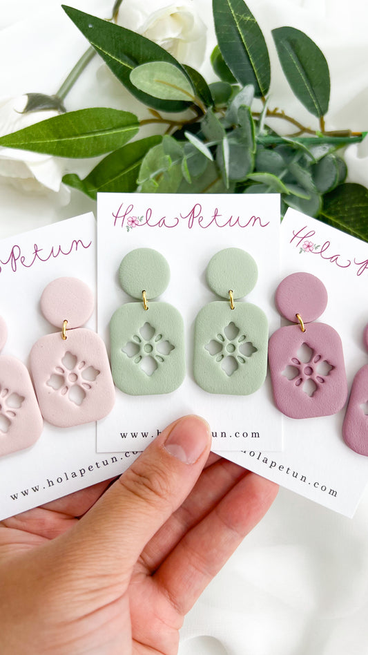 Flower Cutout Earrings